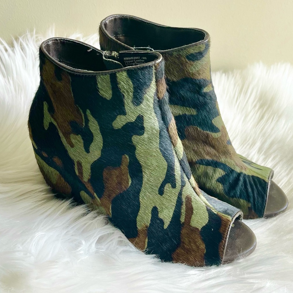 Naughty Monkey Camouflage Peep-Toe Ankle Booties